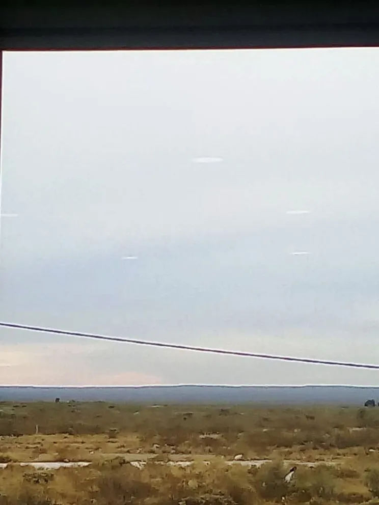 Un vecino sanantoniense dijo que vio cinco OVNIS en el cielo