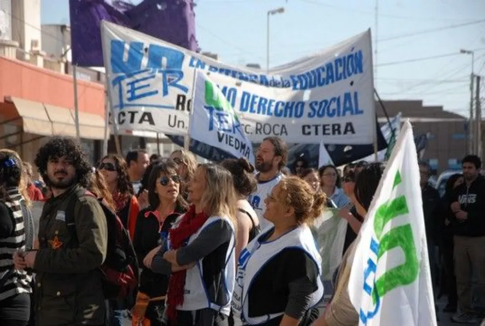 Cuarto intermedio entre UnTER y el gobierno por los salarios