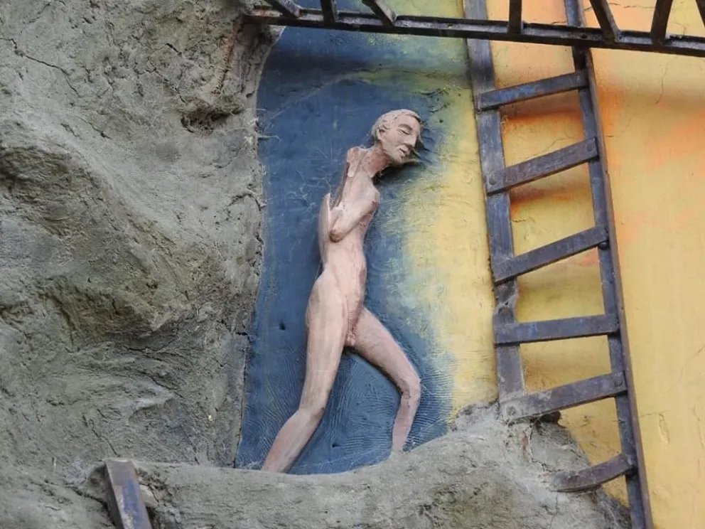 Denuncian actos de vandalismo en la Plaza de Las Ánimas