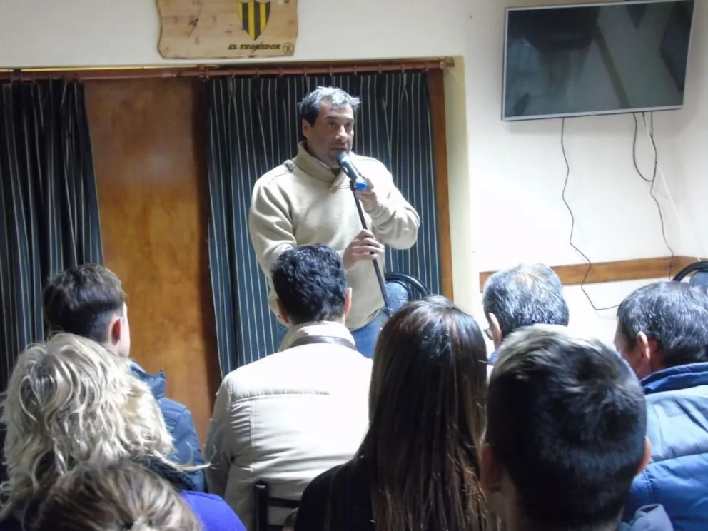 "No pretendo una alianza electoralista", afirmó Zvenger