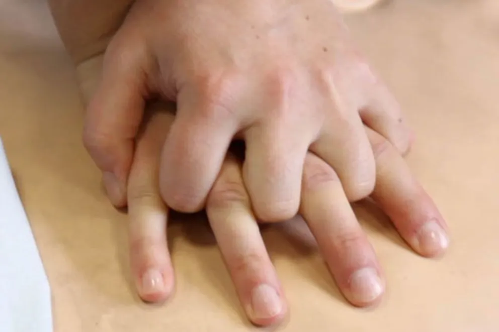 Salvaron la vida de bebés y se convirtieron en héroes