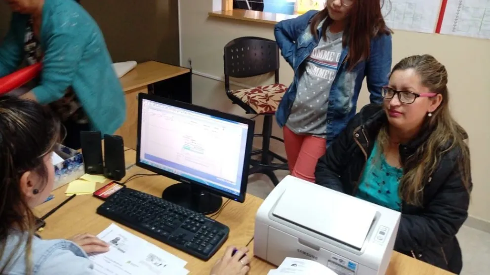 Comenzó la entrega de las tarjetas del Boleto Estudiantil