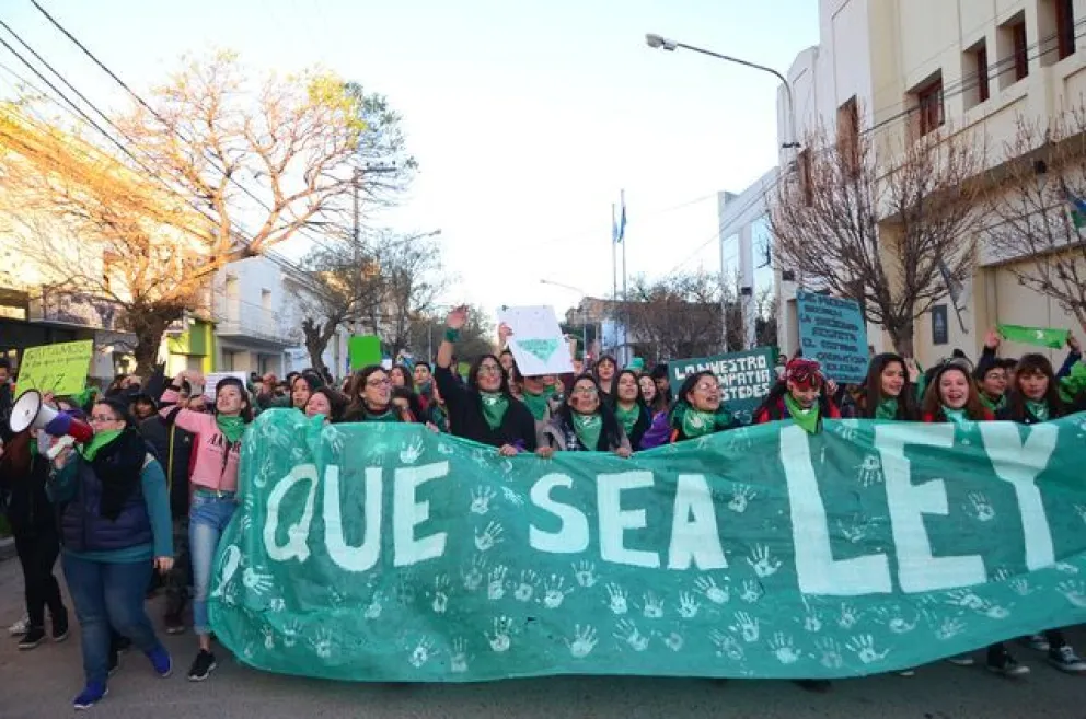 Este martes es el “pañuelazo” por el aborto legal