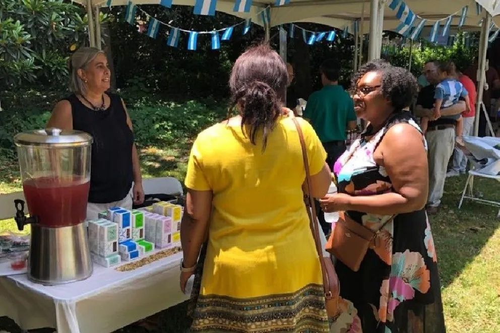 De Río Negro a Estados Unidos