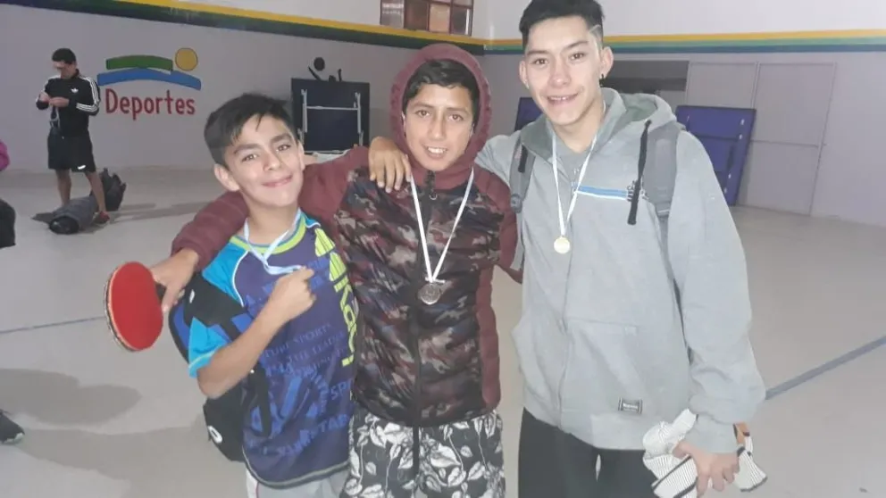 El tenis de mesa puso en marcha la temporada