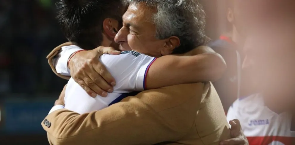 Tigre rugió campeón