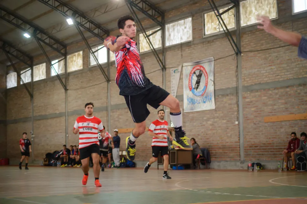 El handball no se detiene