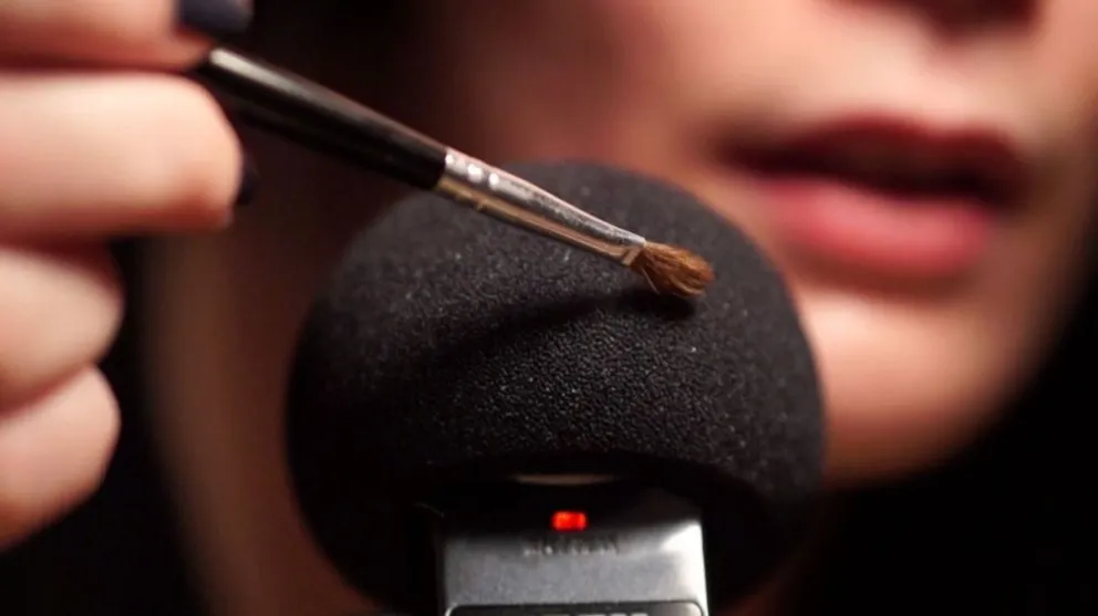 Hacete unos pesos subiendo ASMR a Youtube