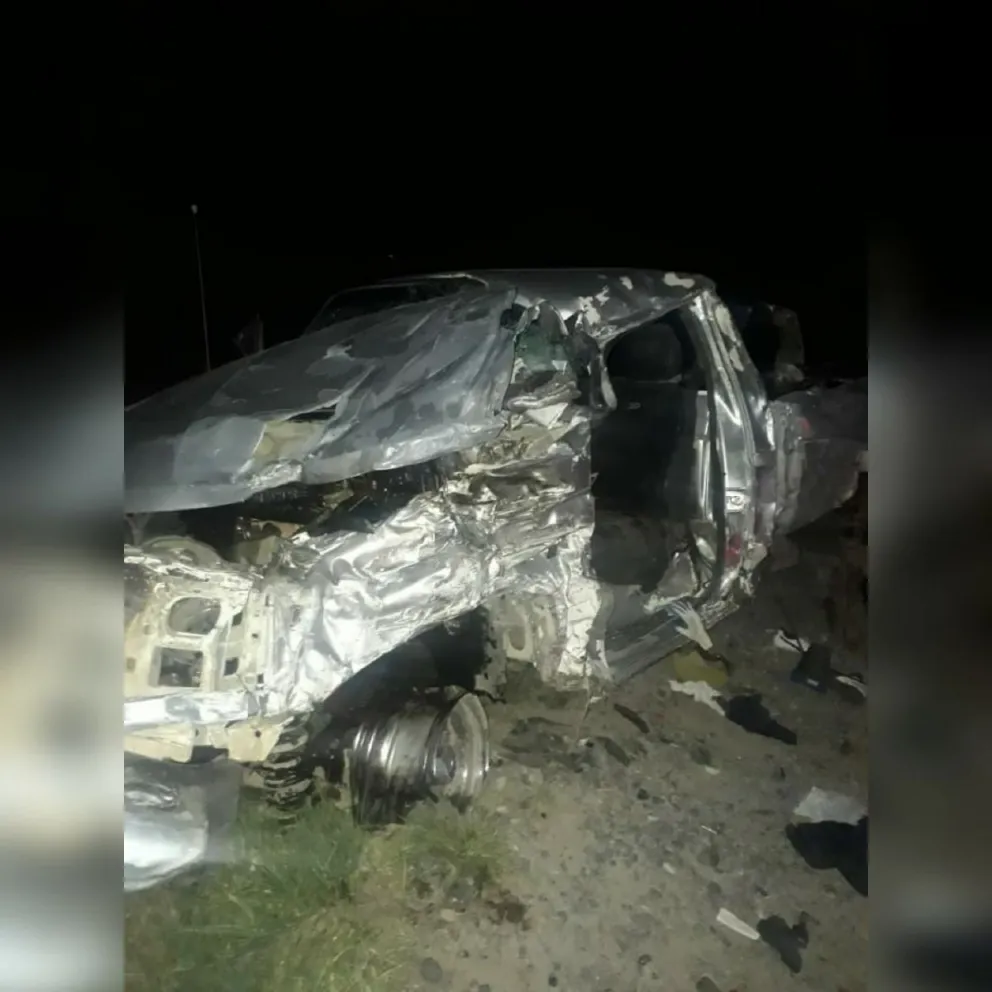 Chocaron un camión y una camioneta en la Ruta 3