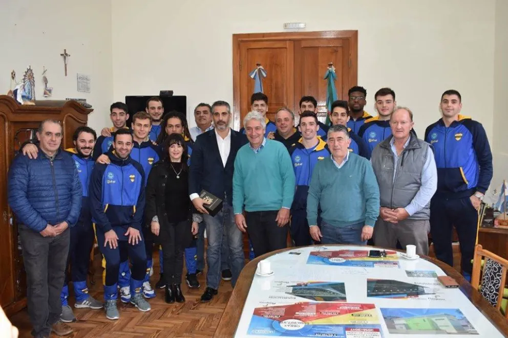 Reconocimiento para jugadores de Atenas