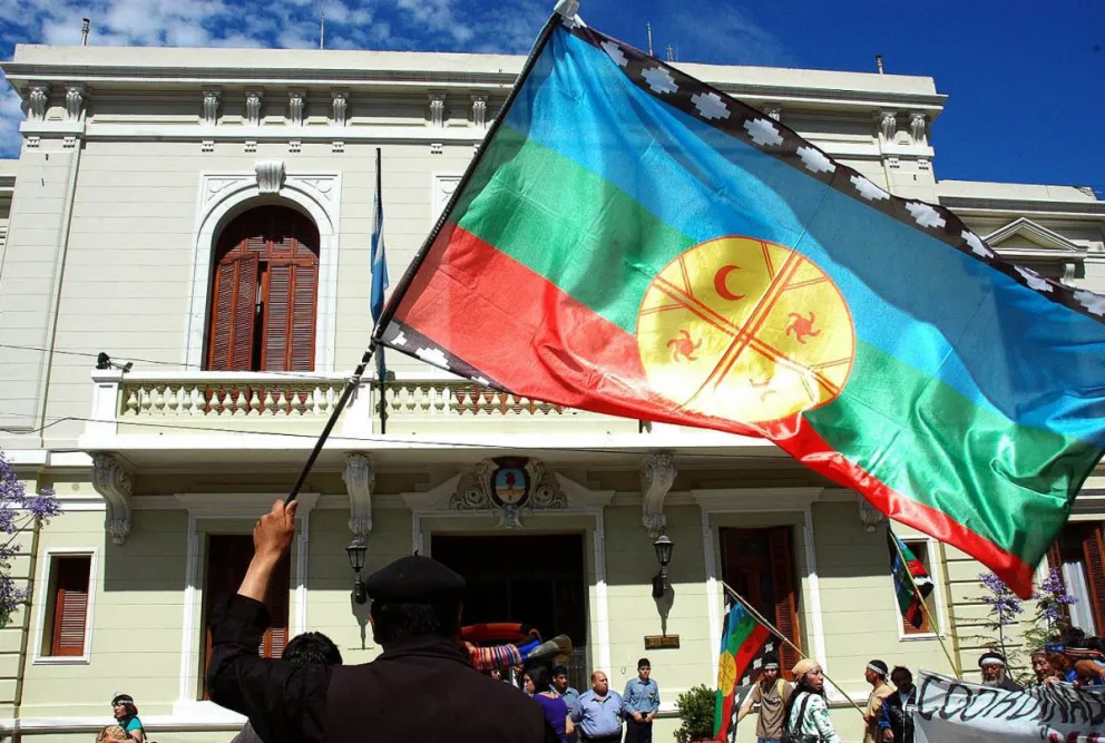 El 21 de junio será feriado para los estatales miembros de pueblos originarios