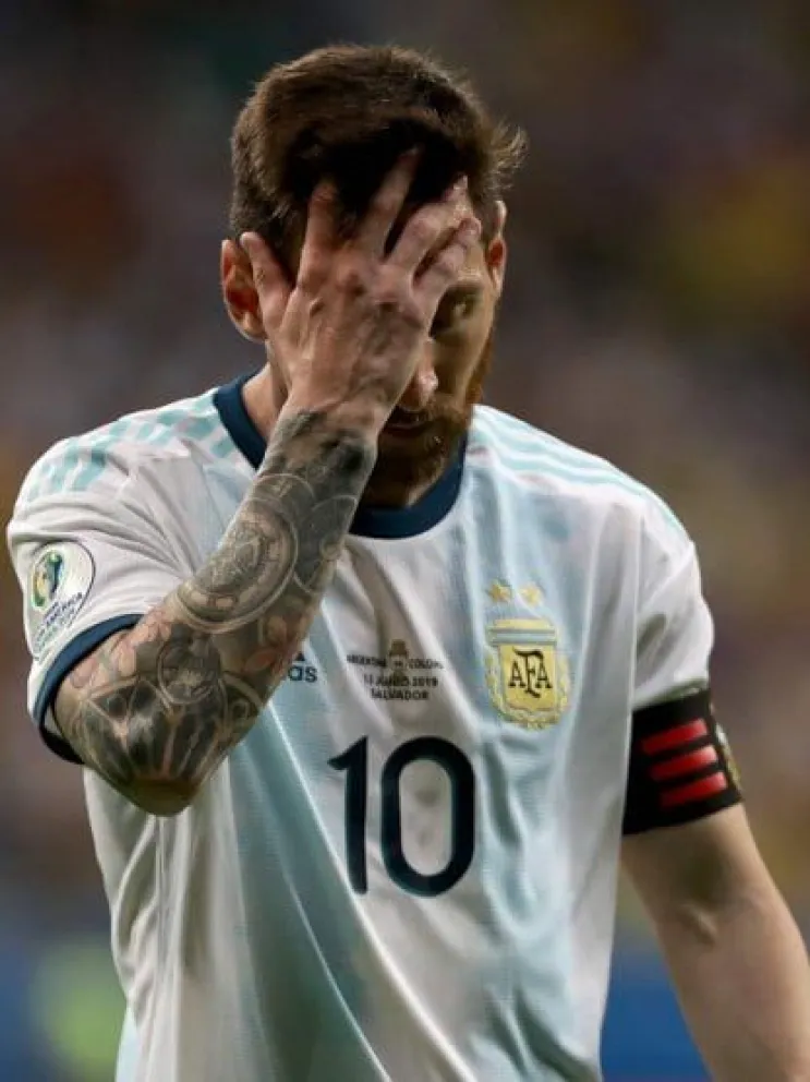 Dura caída de Argentina ante Colombia