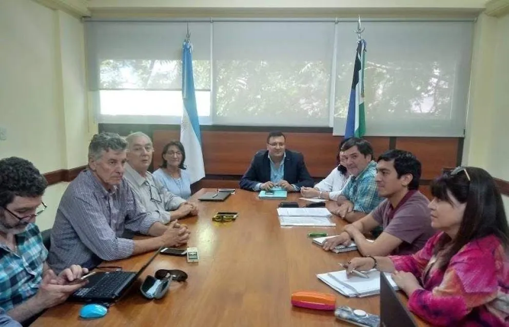 Gobierno y UnTER se reúnen el miércoles en Roca