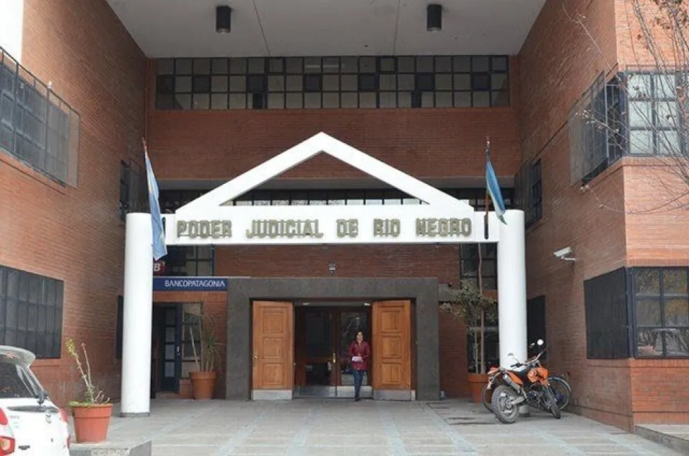 Un policía rionegrino será sometido a juicio por abuso sexual de una menor