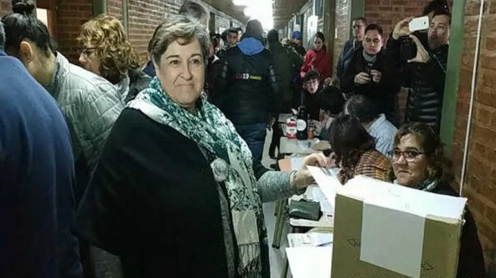 En polémicas elecciones, Liliana Martín se impuso en Allen