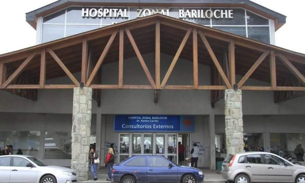 Un hombre fue apuñalado por su pareja en Bariloche