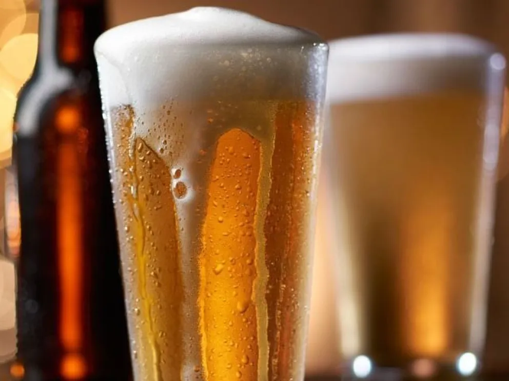 La ANMAT prohibió la comercialización de tres cervezas importadas