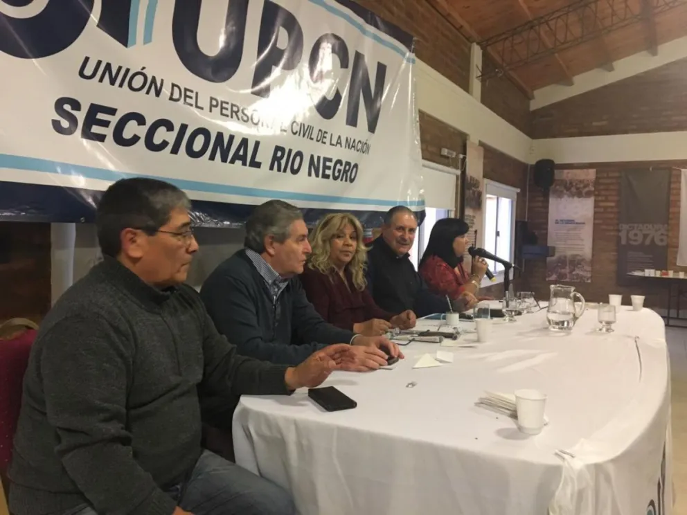 Los gremios rechazaron la oferta salarial del Ejecutivo