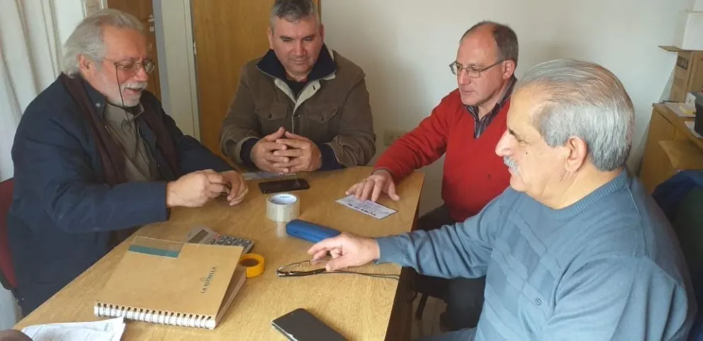Gerardo Bari se reunió con Massa y Fernández