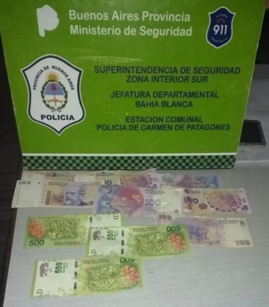 Con cuchillos y la caras cubiertas, asaltaron un comercio