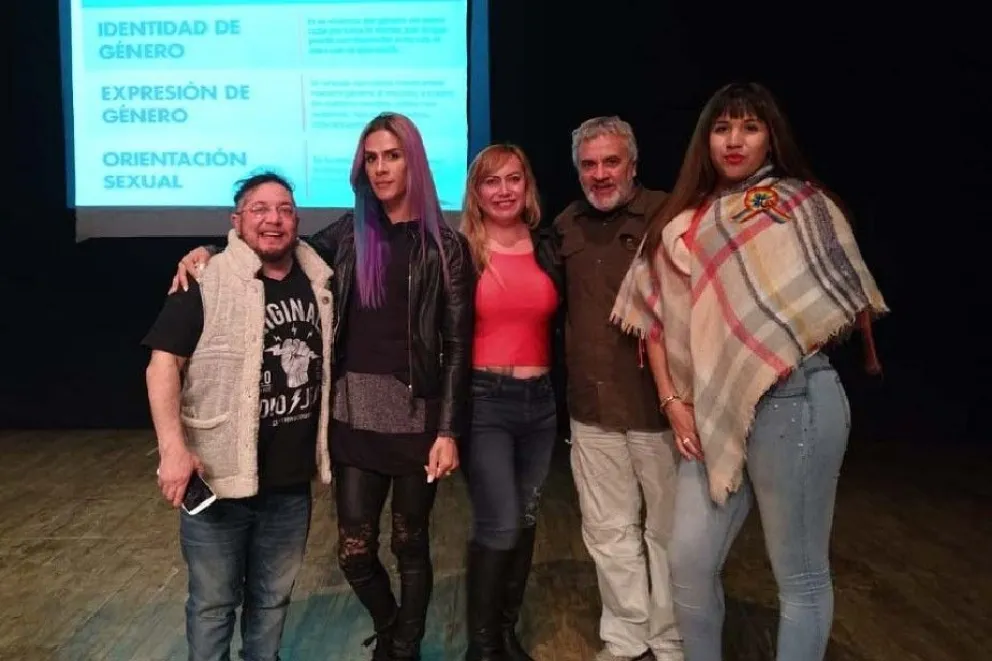 "Una chica trans no le hace mal a nadie"