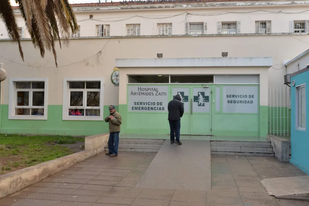 Complicada situación en la guardia del hospital Artémides Zatti: piden paciencia  