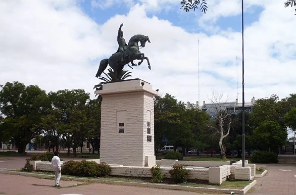 Se pondrá en valor el monumento de la Plaza San Martín