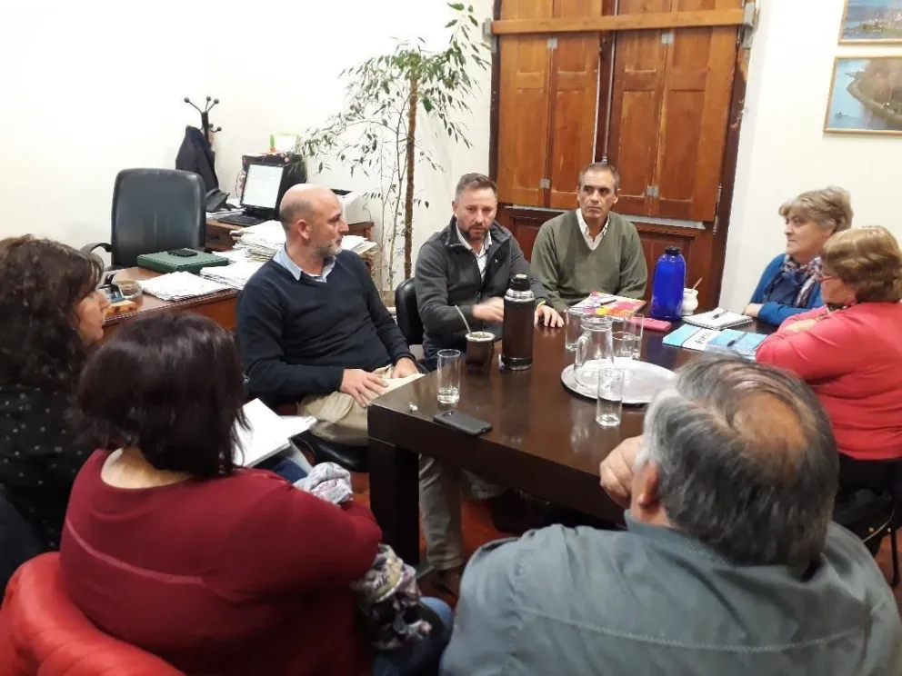 Hubo una propuesta para los municipales y hay disconformidad de la dirigencia sindical