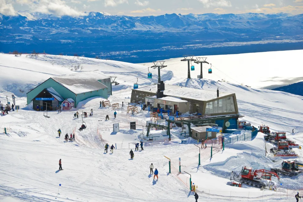 El Cerro Catedral de Bariloche es uno de los diez lugares más elegidos por los argentinos