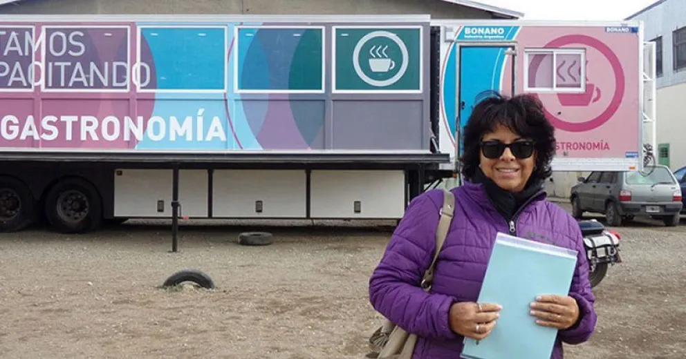 Se completa el gabinete con la asunción de la ministra de Turismo