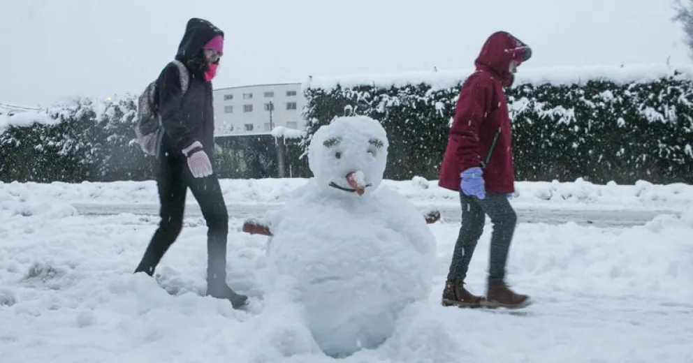 En Bariloche se espera que paren las nevadas y que comiencen las temperaturas bajo cero