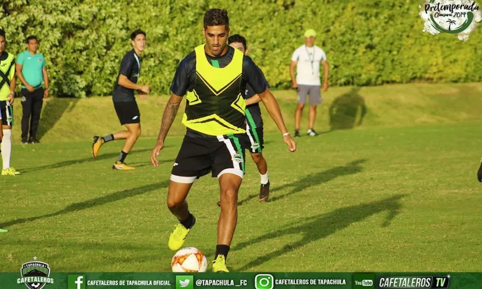 Fabio Vázquez es nuevo refuerzo de Sarmiento