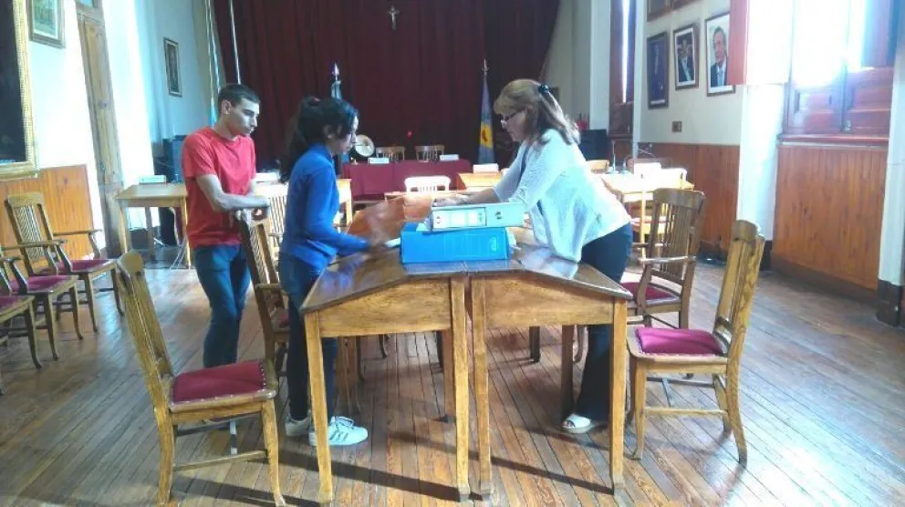 Se encuentra disponible el pago de becas municipales