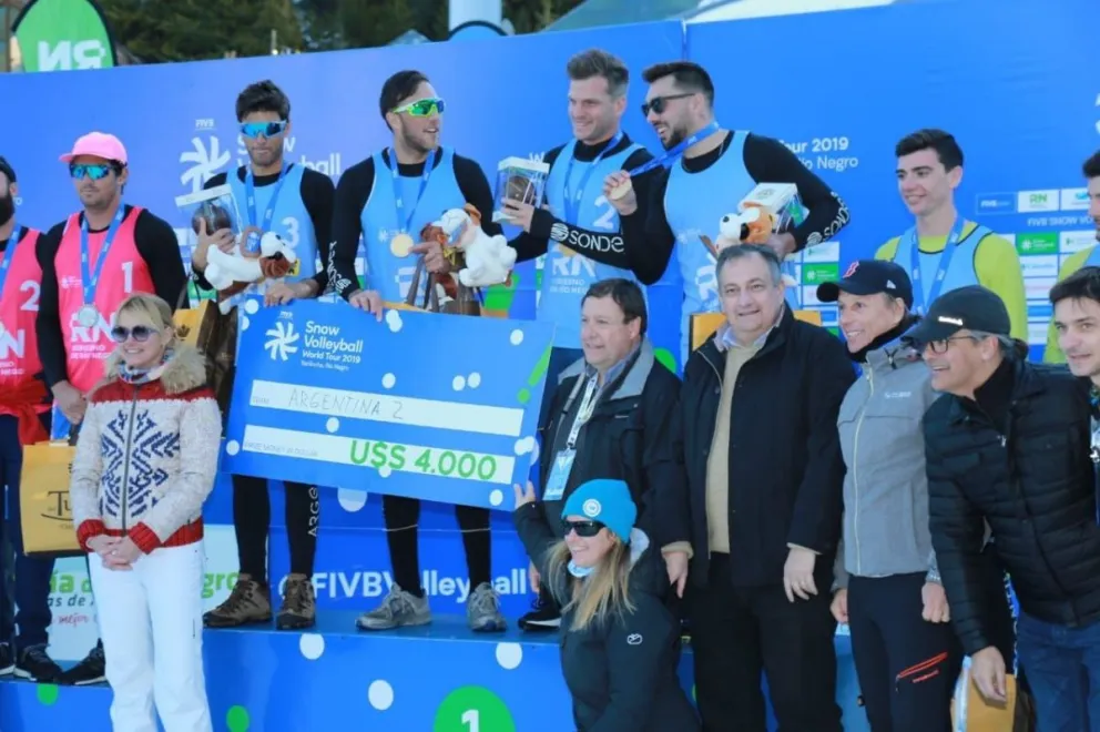Los mejores momentos del Snow Volleyball en Bariloche