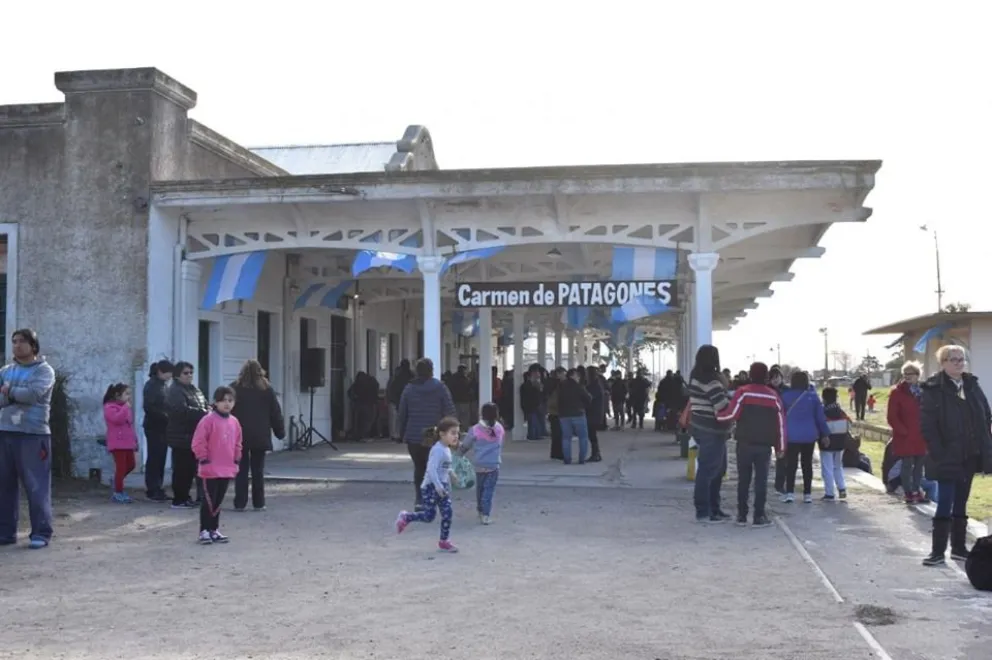 Patagones se vistió de fiesta con la salida del Tren Patagónico