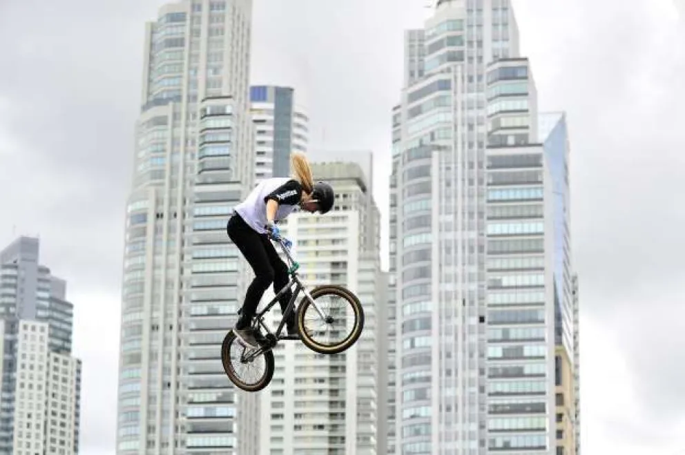 El BMX Freestyle aportó dos medallas para pasar las 100