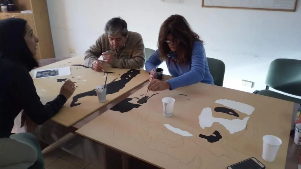Arman un mural de José Suracce y Julio García Casadei