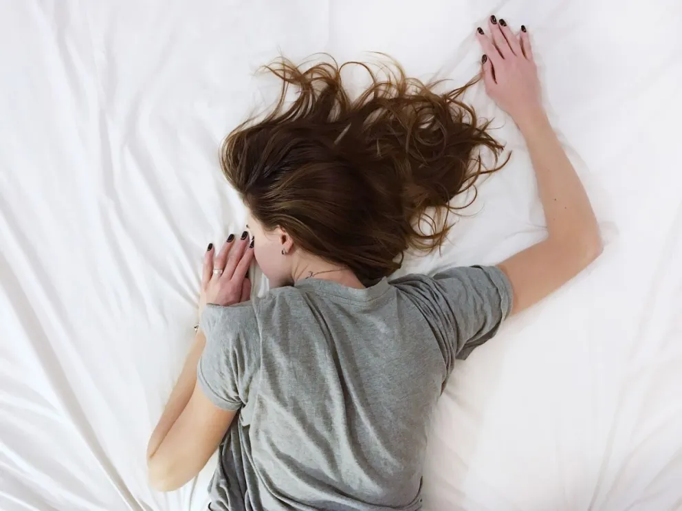 El lado de cama en el que dormimos ¿ define cómo vemos la vida?