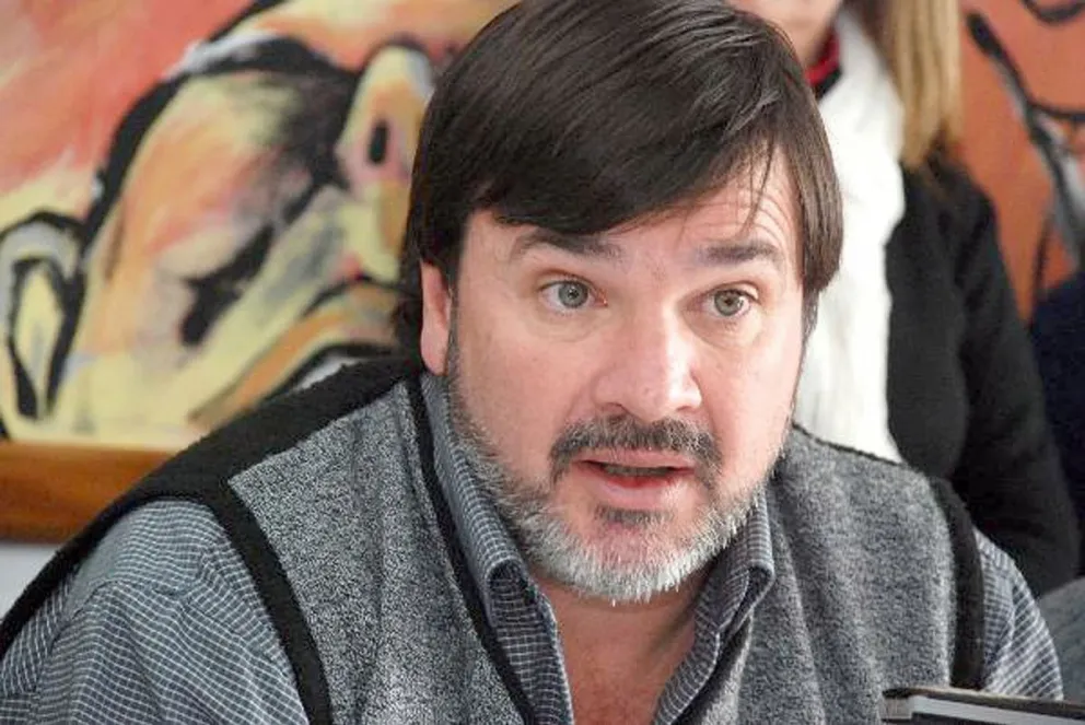 "Es necesaria una compensación salarial", afirmó Nervi