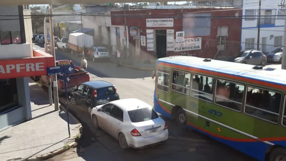 Auto en infracción durante una hora