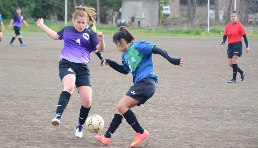 Cuatro punteros en el Promocional Femenino