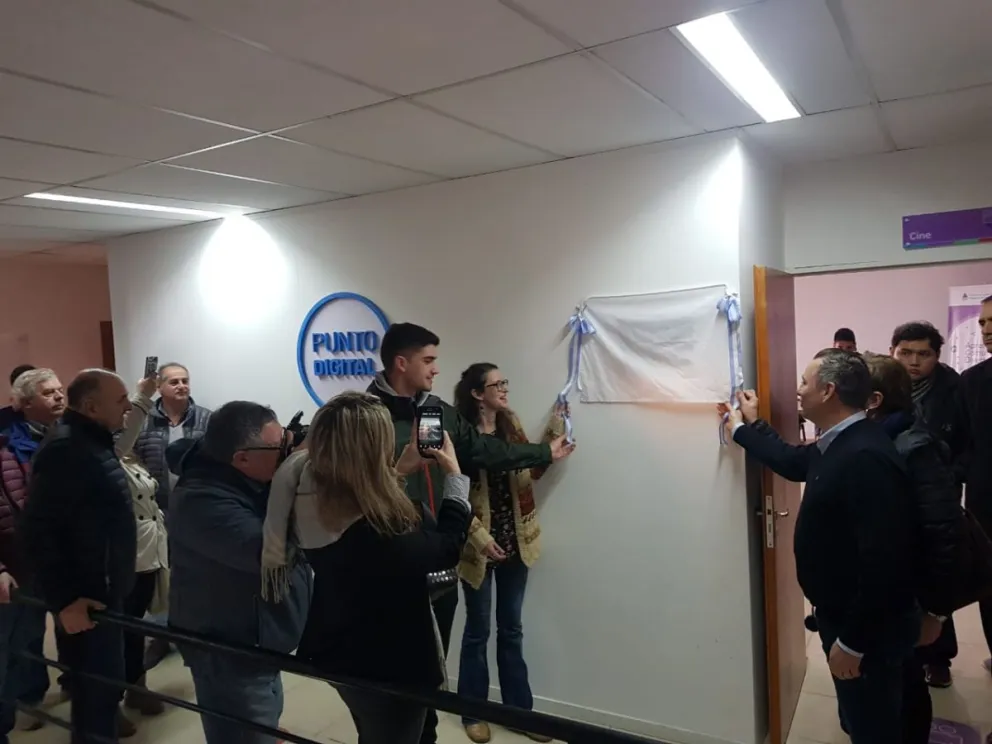 El Punto Digital de la Municipalidad lleva el nombre de “Intendente José Luis Foulkes”