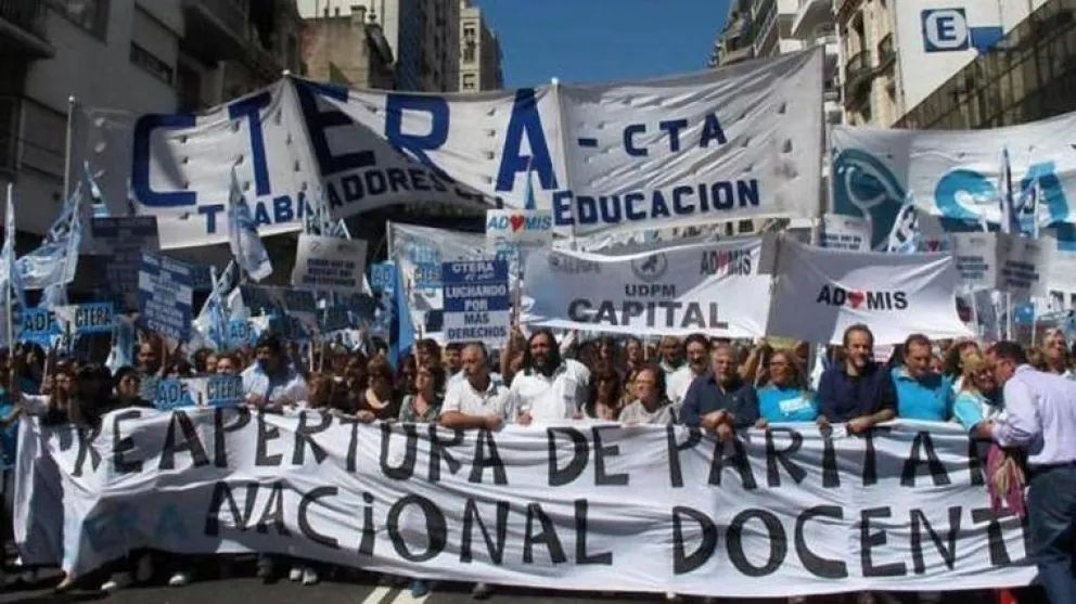 Ctera anunció un paro nacional docente para este jueves