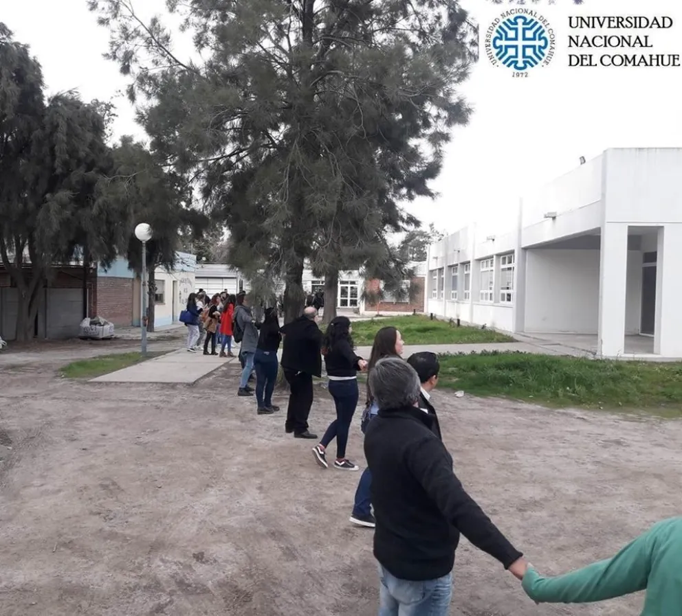 "Se nos hace muy difícil afrontar los gastos de todos los días"