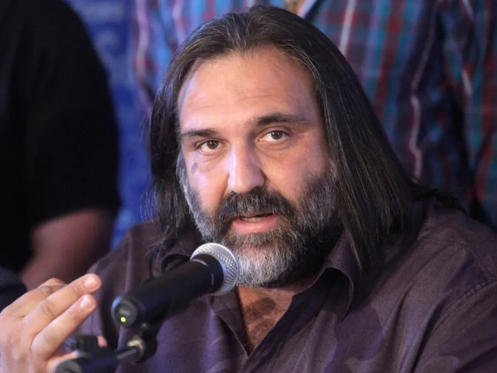 Baradel: "No podemos permitir agresiones a docentes"