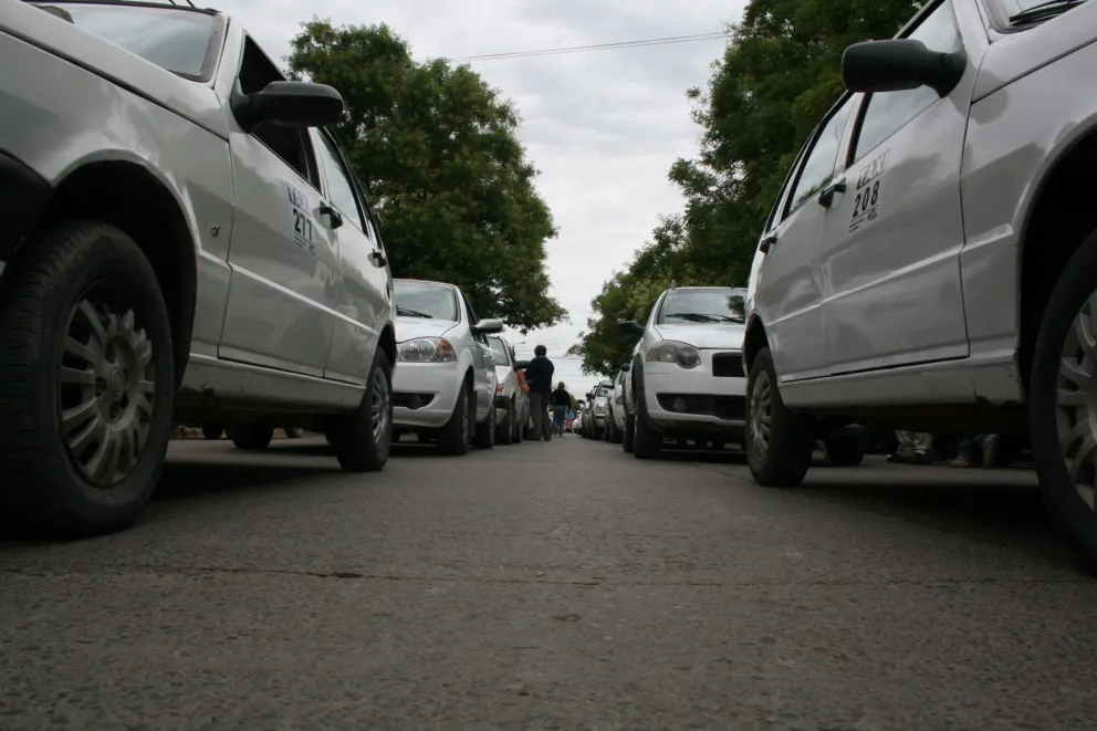 Le quisieron robar a un taxista con un destornillador