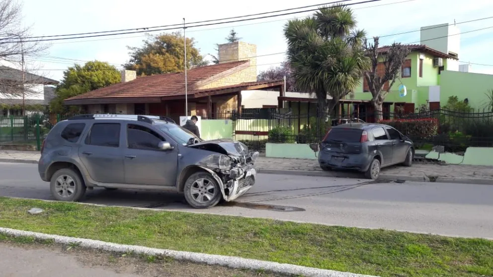 Accidente: Destruyó el cerco de una vivienda tras ser embestido