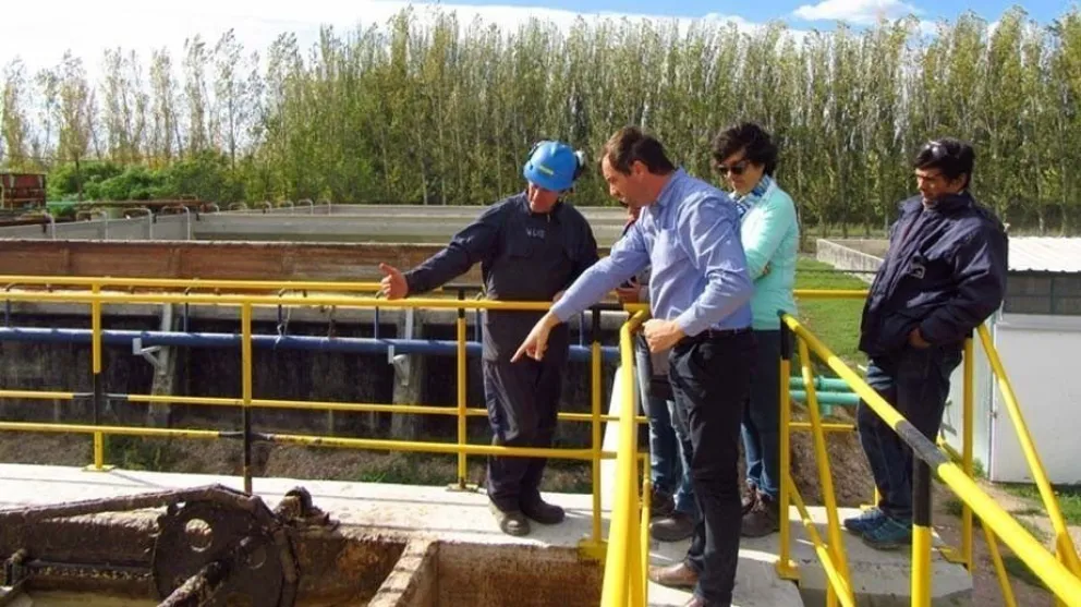 “De Rege nos dejó una bomba de tiempo sanitaria”, sostuvo Curetti