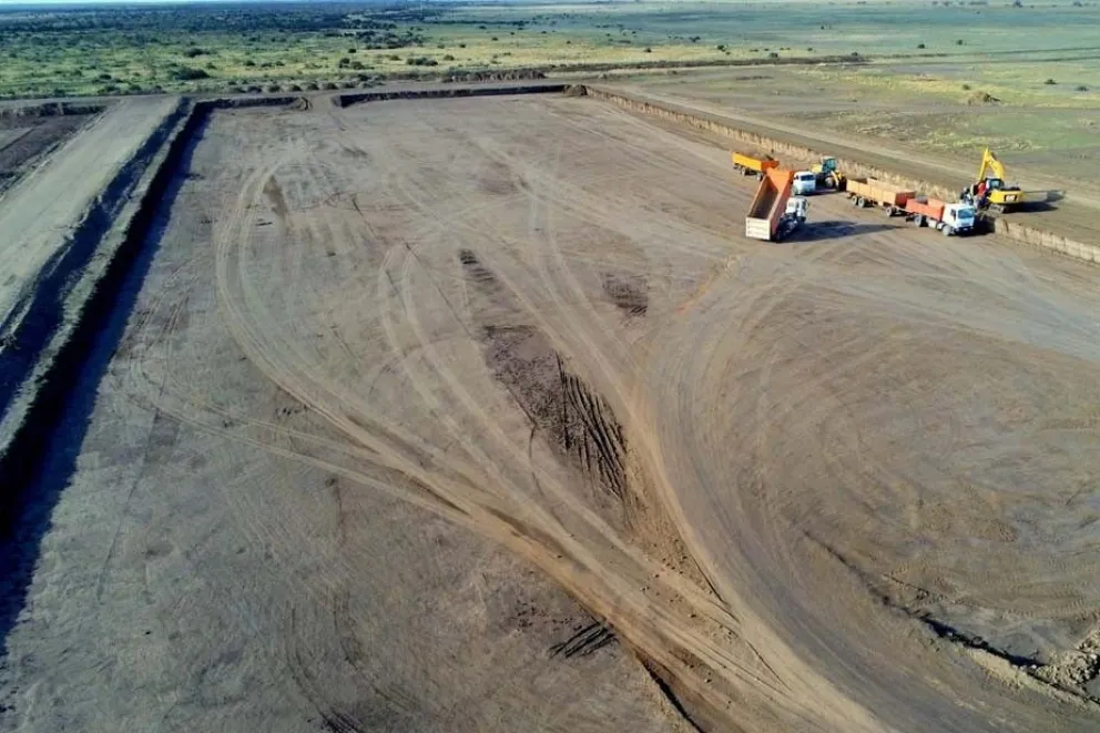 Avanza la obra de la nueva planta de tratamiento cloacal