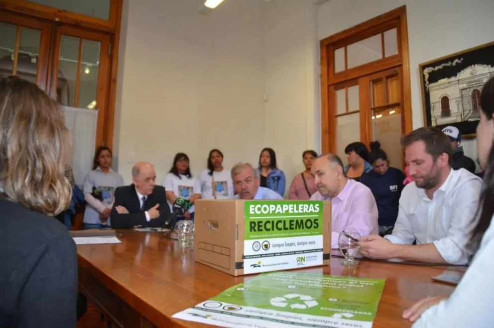 Viedma reciclará residuos de papeles de las oficinas públicas